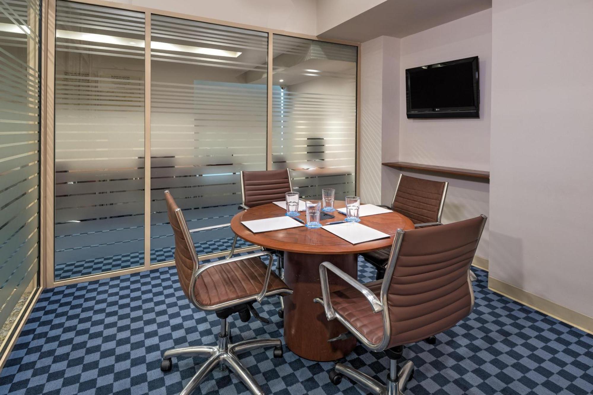 Four Points By Sheraton Monterrey Linda Vista Guadalupe  Exterior photo